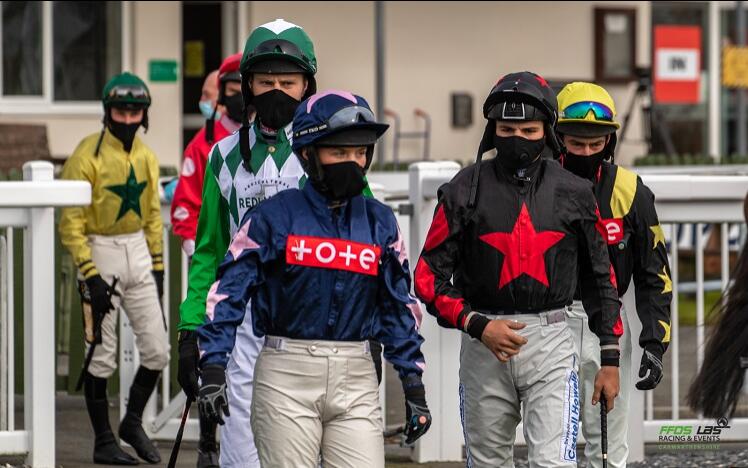 Jockeys in masks at Ffos Las Racecourse